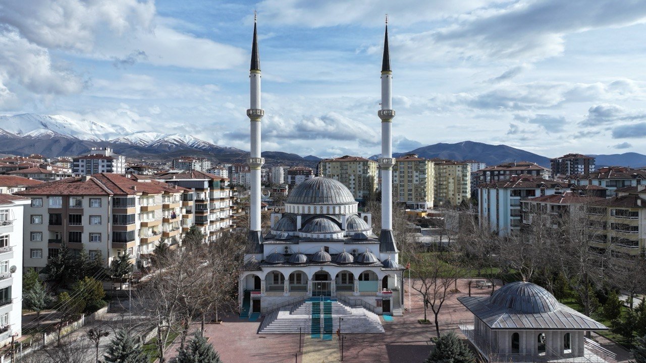 ILICAK CAMİİ