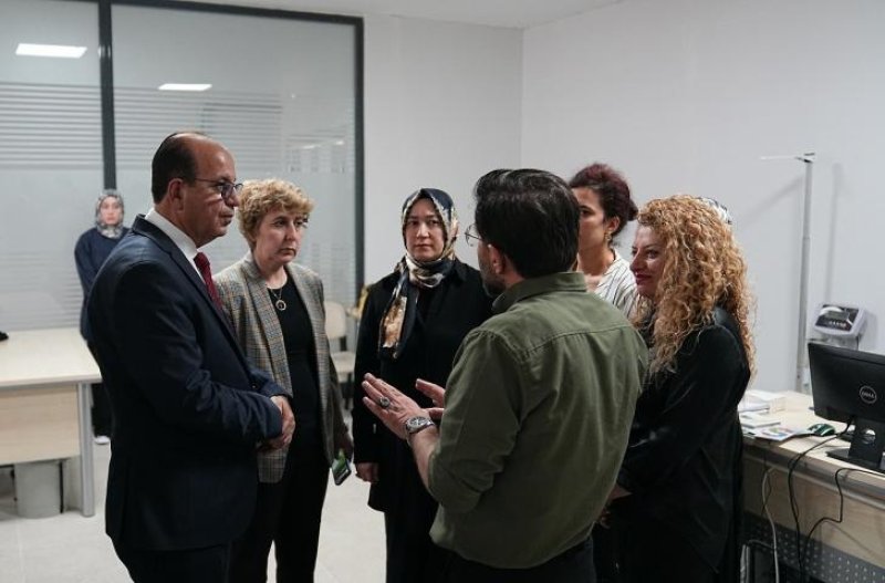 Başkan Geçit, Aile Danışma Ve Sağlıklı Yaşam Merkezindeki Hizmetleri İnceledi