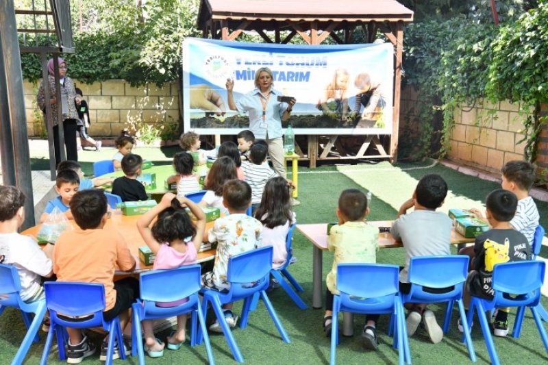 Başkan Geçit, “Toprağa Dokunan Her Çocuk, Geleceğe Umut Olur”