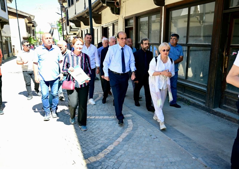 Başkan Geçit, “Yeşilyurt’un Tarihi Tescilli Yapılarını Yeniden Ayağa Kaldıracağız