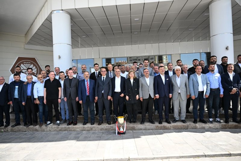 Malatya Yeşilyurtspor’da Kulüp Başkanı Adnan Çoban Güven Tazeledi