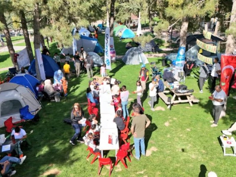 Yeşilyurt Belediyesinin ‘Aile Çadır Kampı’ Keyifli Anlara Sahne Oldu