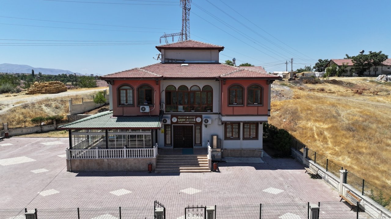 SABRİ AKDAĞ KÜLTÜR VE SANAT MERKEZİ